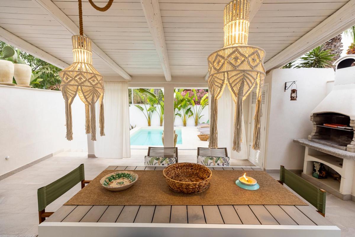 Villa Delle Palme Con Piscina Privata Santa Maria Del Focallo Ngoại thất bức ảnh
