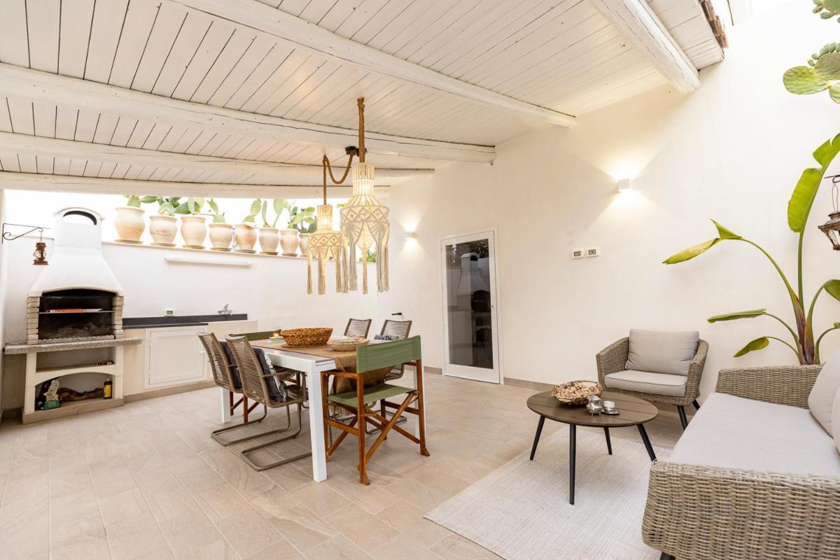 Villa Delle Palme Con Piscina Privata Santa Maria Del Focallo Ngoại thất bức ảnh