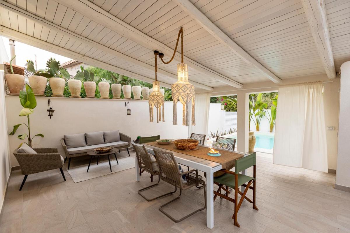 Villa Delle Palme Con Piscina Privata Santa Maria Del Focallo Ngoại thất bức ảnh